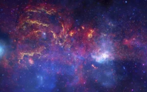 銀河系中心發現神秘射電信號，可能源自新天體