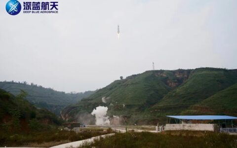 “星雲-M” 火箭成功完成百米級垂直回收試驗