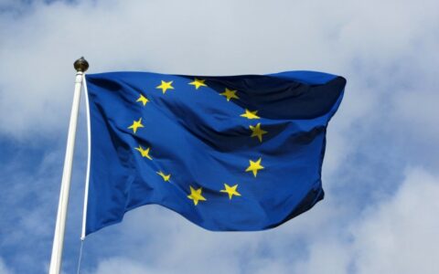 歐盟《芯片法案》將出台：投資數十億歐元資助尖端芯片廠