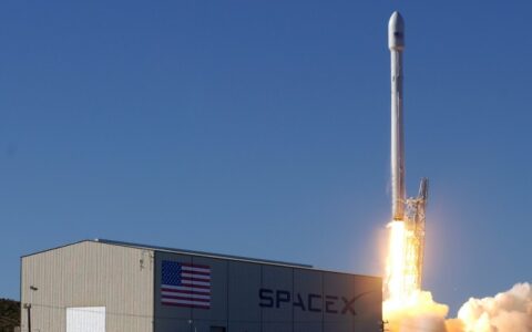 改變了SpaceX命運的一次失敗：“獵鷹1號”發射任務