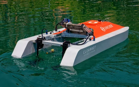 創企Open Ocean推出機器人海洋垃圾收集器 開始在香港水域測試