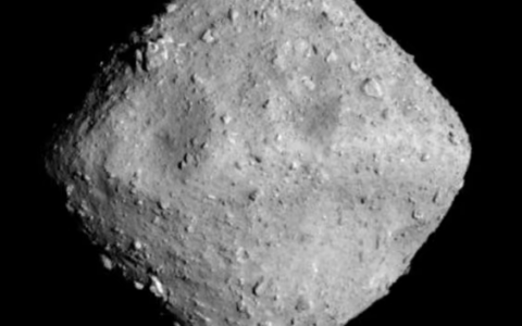 “隼鳥2號”帶回的小行星樣本開啟了比太陽還古老的“時間膠囊”