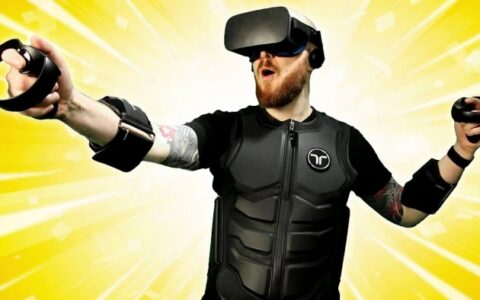 設計充滿未來感 概念VR手柄模擬最真實后坐力