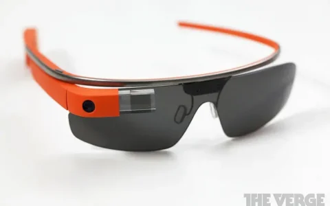 [圖]智能眼鏡即將進入日常生活 Google正測試新型Glass